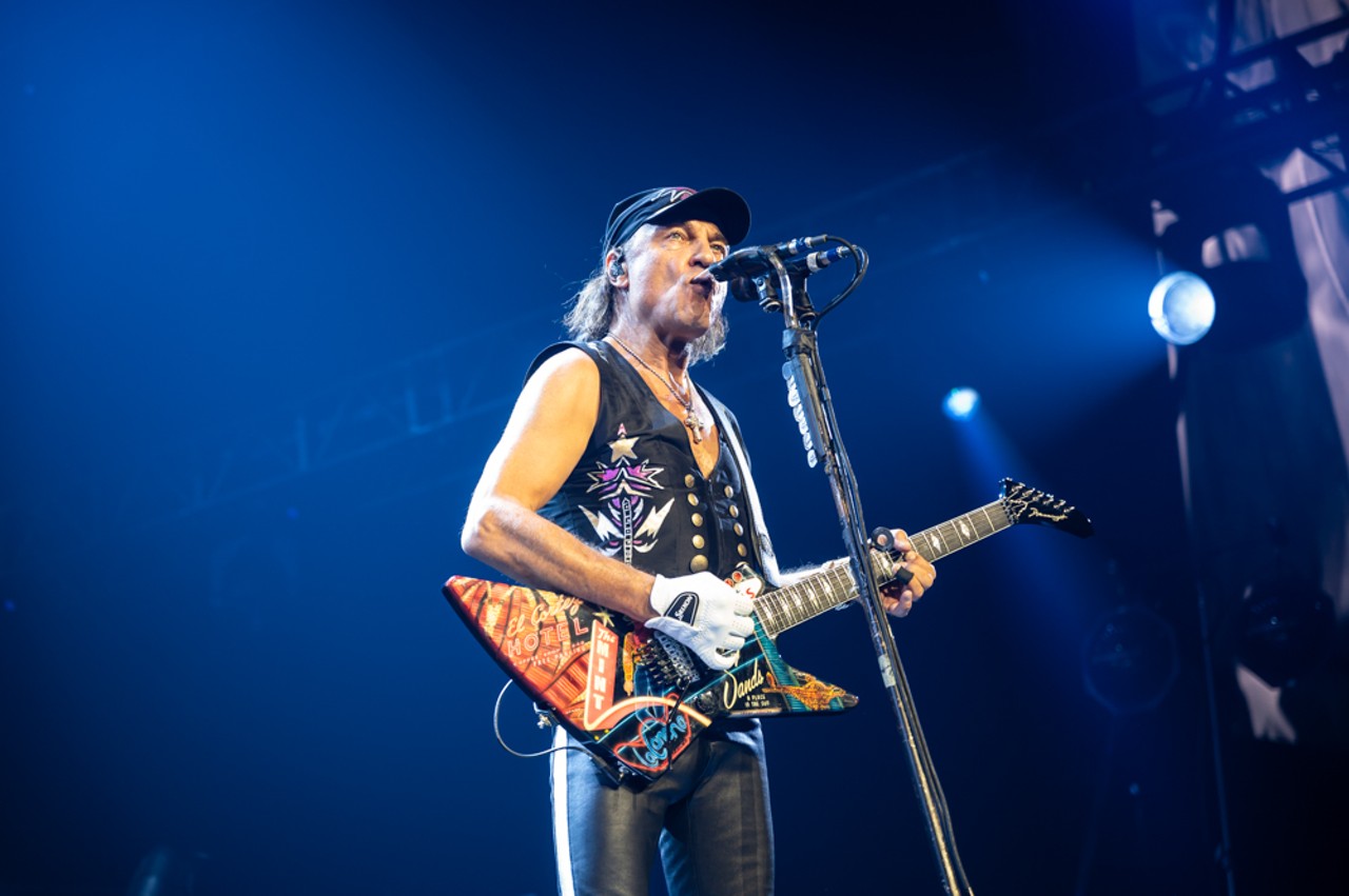 Everything we saw as the Scorpions rocked San Antonio — like a hurricane, of course
