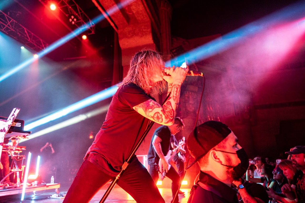 Everything we saw as Underoath blew away its fans at San Antonio's Aztec Theatre