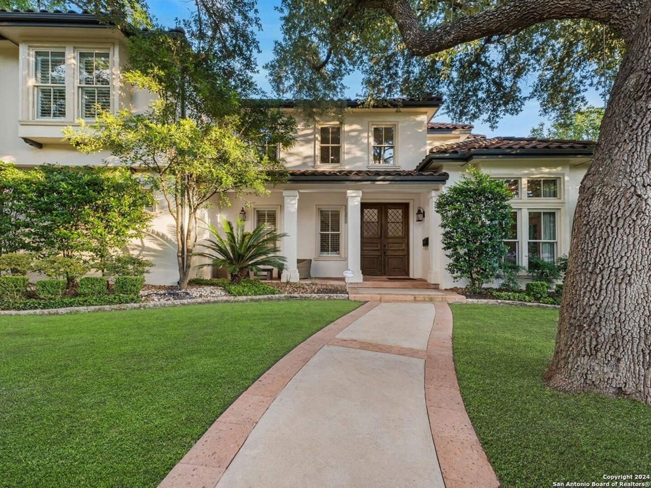 Former San Antonio Spur Doug McDermott's house is now for sale