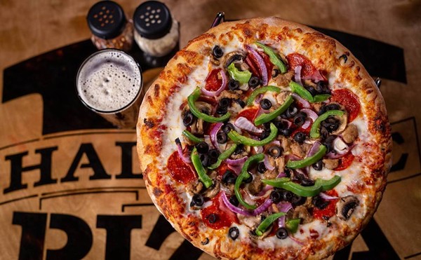 Halftime Pizza is closing its location on San Antonio's Bandera Road.