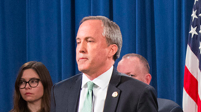 Judge rules Ken Paxton's 5-year-old criminal case can be heard in his hometown of Collin County