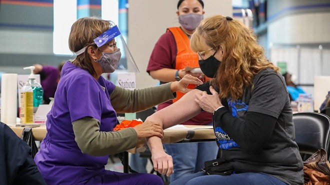 After the state issued new guidelines saying that all Texan adults would be eligible for the COVID-19 vaccine on March 29, San Antonio released 30,000 first dose vaccine appointments at the Alamodome on Thursday.