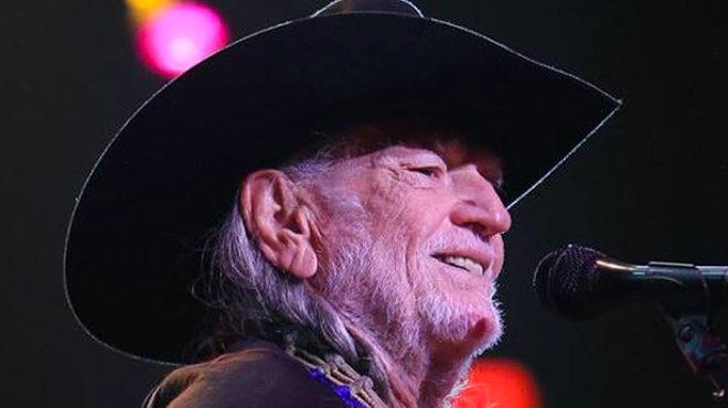 Willie Nelson Releases Video Urging Texans to Help Food Banks During Coronavirus Pandemic (2)