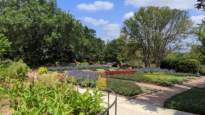 San Antonio Botanical Garden Offering Free Admission for Healthcare Workers and Others