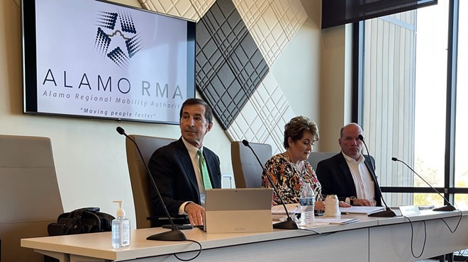Members of the Alamo Regional Mobility Authority discuss the proposal from Elon Musk's Boring Co. at a recent meeting.