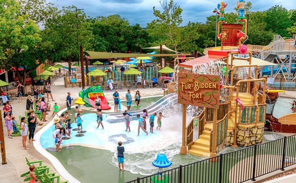 Schatze’s Storybrook features a variety of kid-friendly features.