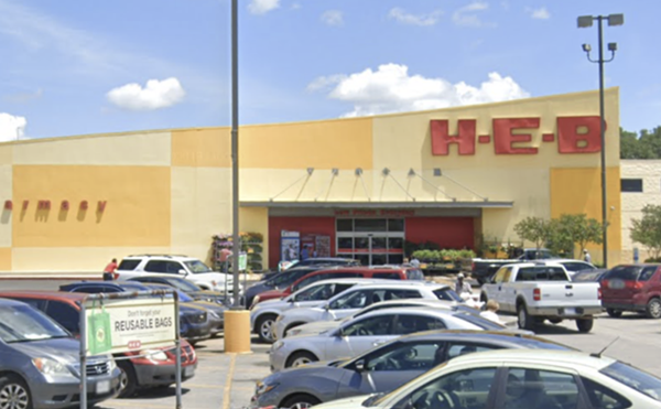 Construction on the H-E-B store at 6000 West Ave. is slated to begin in August.