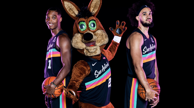 San Antonio Spurs debut new Fiesta jerseys, with court to match