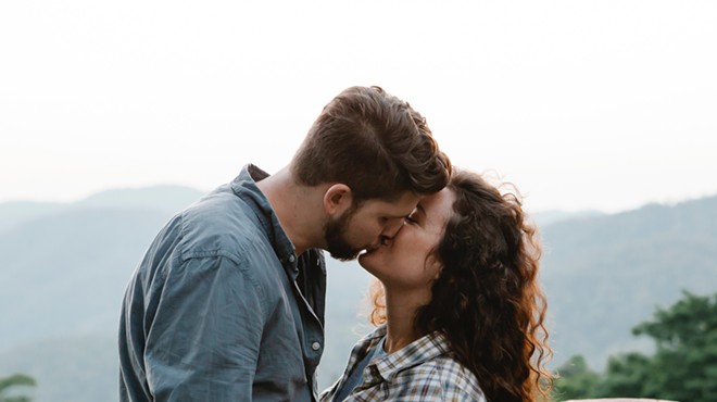 A recent survey by a maker of engagement rings asked residents of U.S. states to rate their own kissing skills.