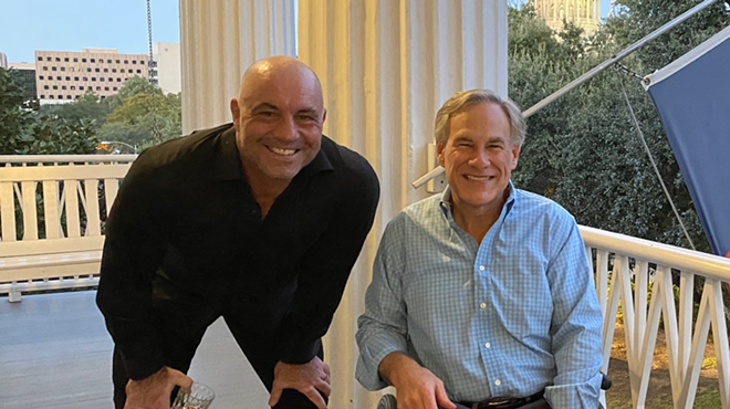 New Texan Joe Rogan poses for maskless photo op with Gov. Greg Abbott — because of course he did