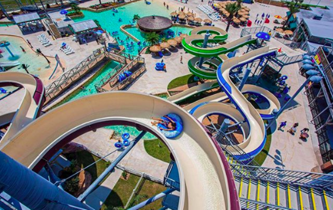 Hurricane Alley Waterpark
702 E Port Ave, Corpus Christi, (361) 883-9283, hurricanealleycc.com
Head to the coast and you’ll be able to have loads of water fun without actually visiting the beach (if you care about that sort of thing). The park’s wave pool, lazy river, slides and thrill rides will have you forgetting that you’re not actually in the ocean, you’ll be having that much fun.
Photo via Instagram / hurricanealley
