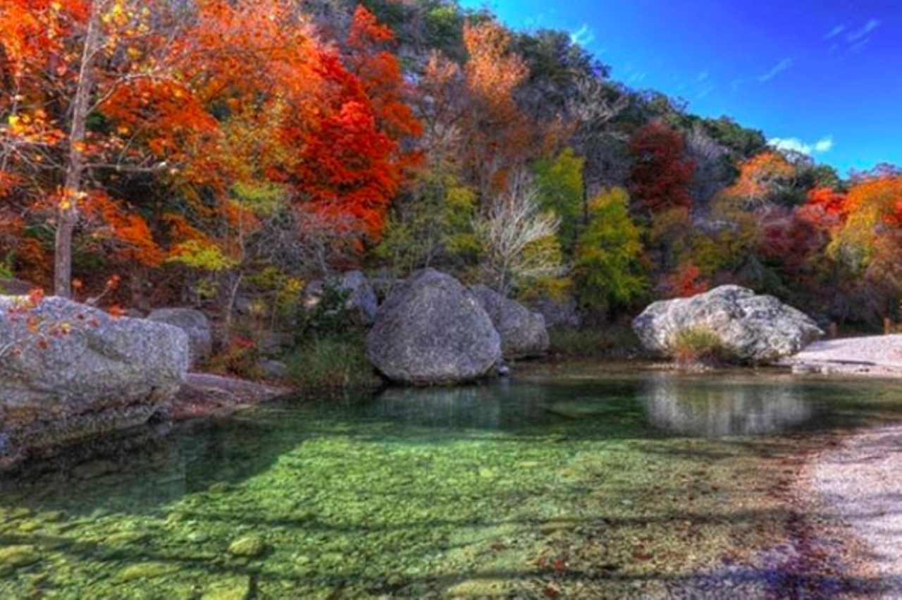 Lost Maples State Natural Area
37221 FM 187, Vanderpool, (830) 966-3413, tpwd.texas.gov
The two-hour drive to Lost Maples is totally worth it. The park features more than 10 miles of trails, including one loop that gives you an insane view from the top of a 2,200-foot cliff.
Photo via Instagram / texas_lovers_zz
