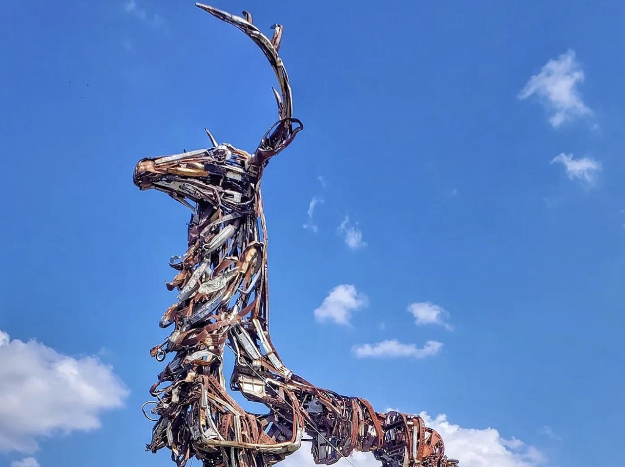 Giant Stag Made of Junk
4203 Loring Park, Converse
Built from various rusted metal parts — fenders and typewriters included — this Florentino Narcis creation stands 40 feet tall in the midst of a neighborhood in Converse.