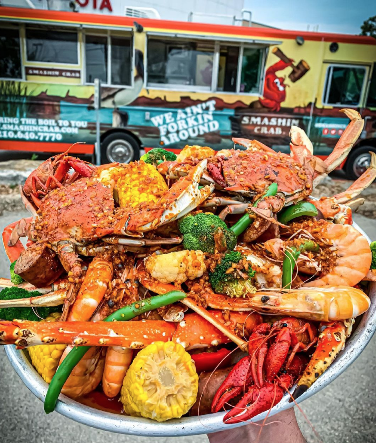Best Crawfish
Smashin Crab, Multiple locations, smashincrab.com
Photo via Instagram / eldereats