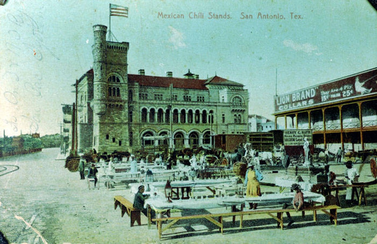 Chili Stands in Alamo Plaza, 1905
Chili Stands in Alamo Plaza, with Post Office Building in the background.