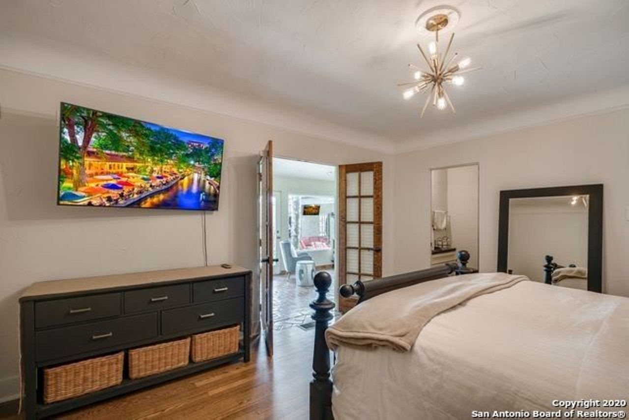 This $1.9 Million Mansion for Sale in Olmos Park Has a Master Bedroom Fit for Royalty