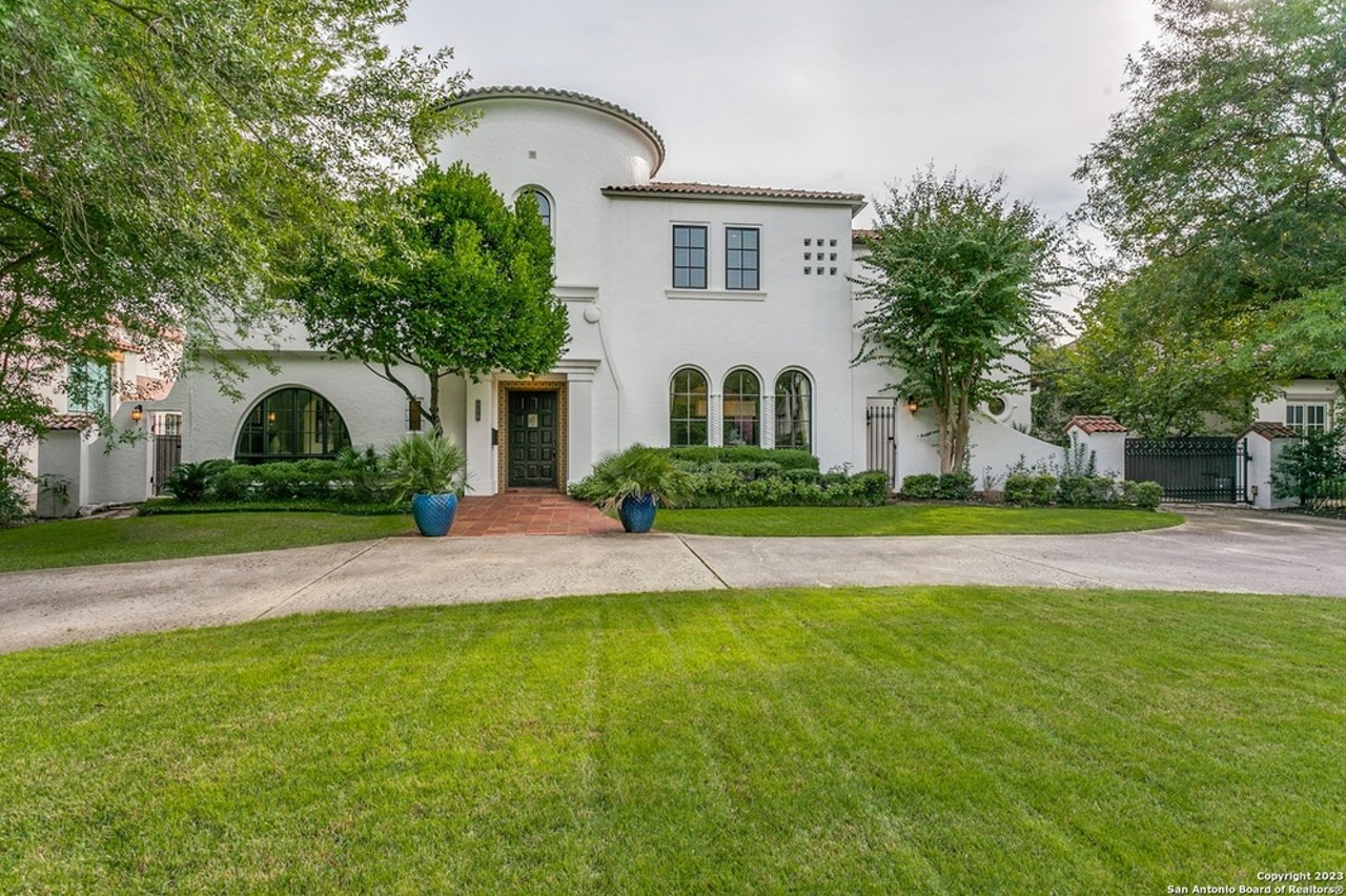 This 2005 San Antonio home was modeled after the Spanish-revival style of the 1920s