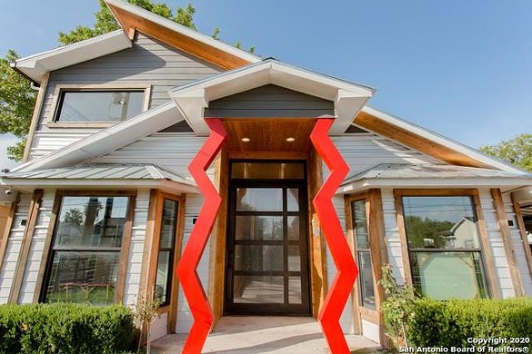 This $675,000 Home Is the Artiest, Most-Stylish Property for Sale in Southtown Right Now