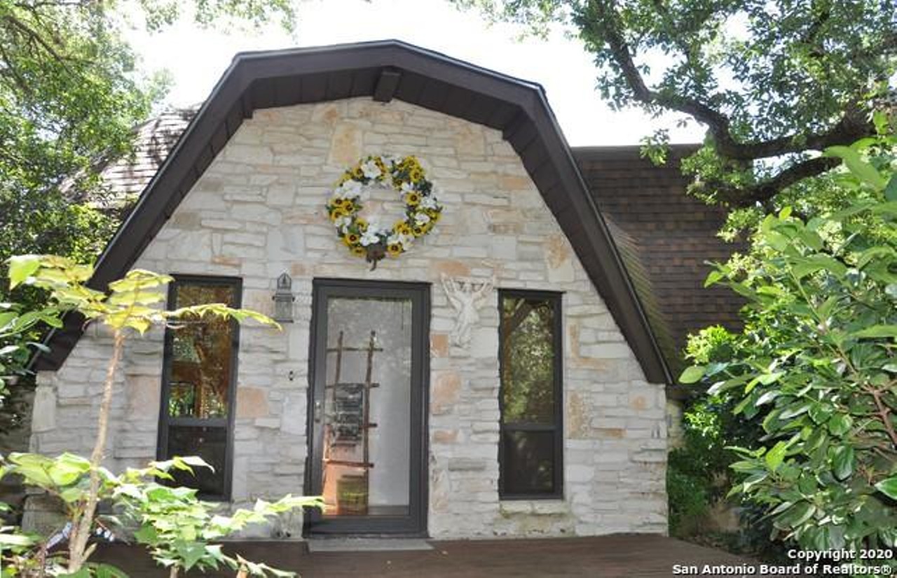This Funky Geodesic Dome House for Sale in Northern San Antonio Is Full of Color and Odd Angles