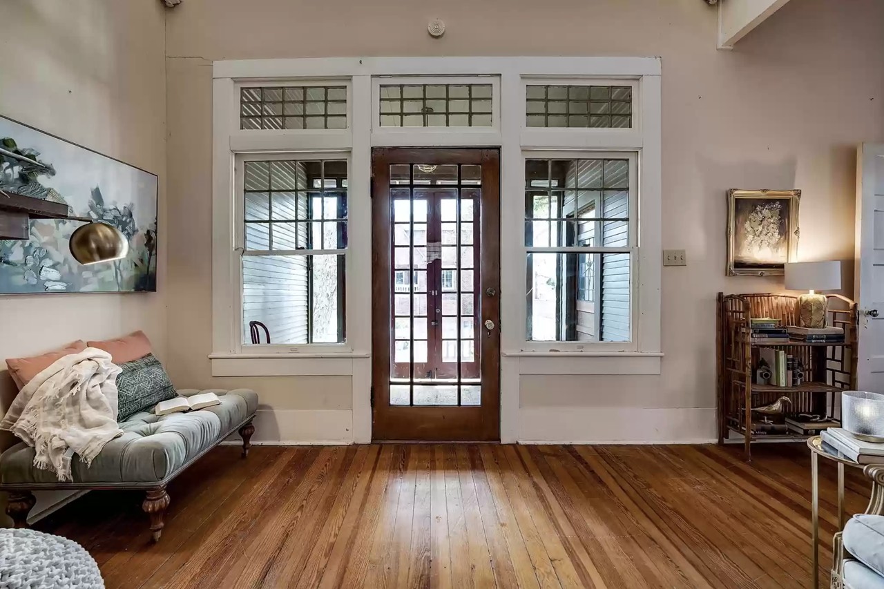 This historic Alamo Heights bungalow was once a farm house and lodging for WWII military wives