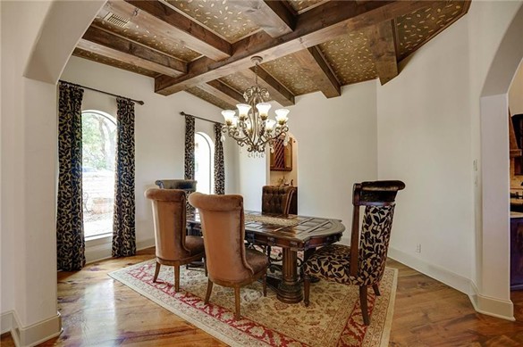 This Mansion For Sale in San Antonio Looks Straight Out of Game of Thrones