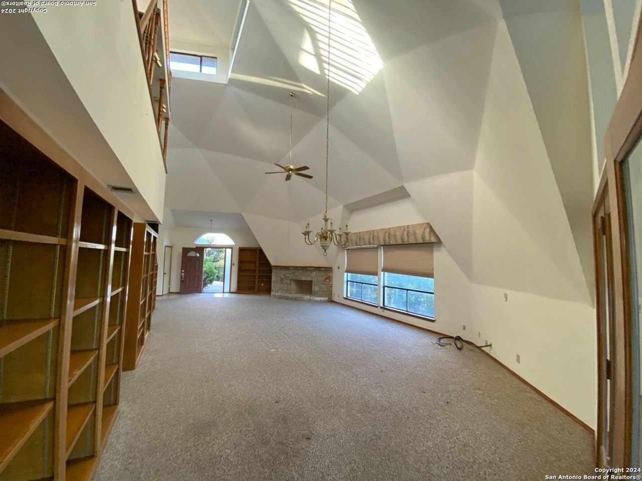 This San Antonio-area dome home, once owned by a Frost Bank heir, is for sale