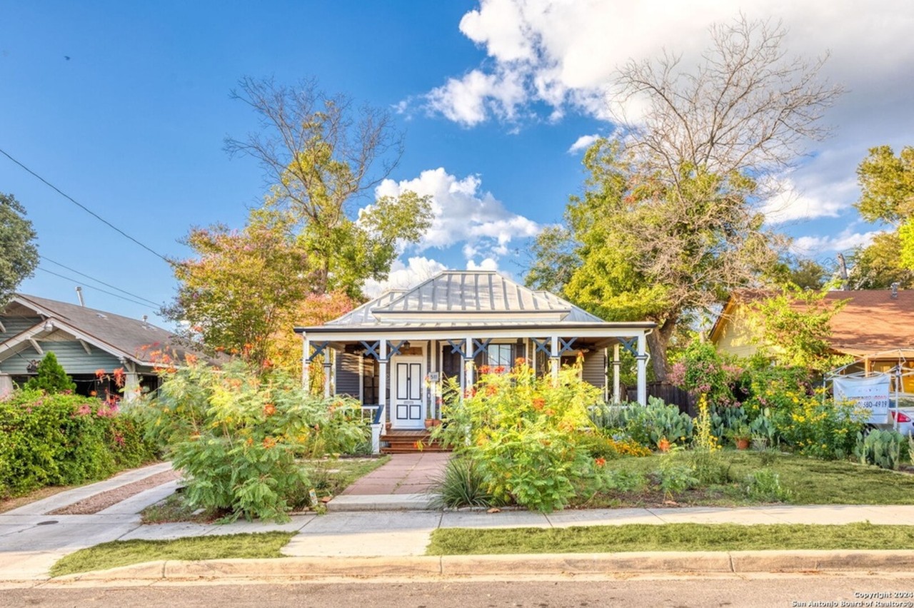 This San Antonio home for sale was once owned by a tobacco heir