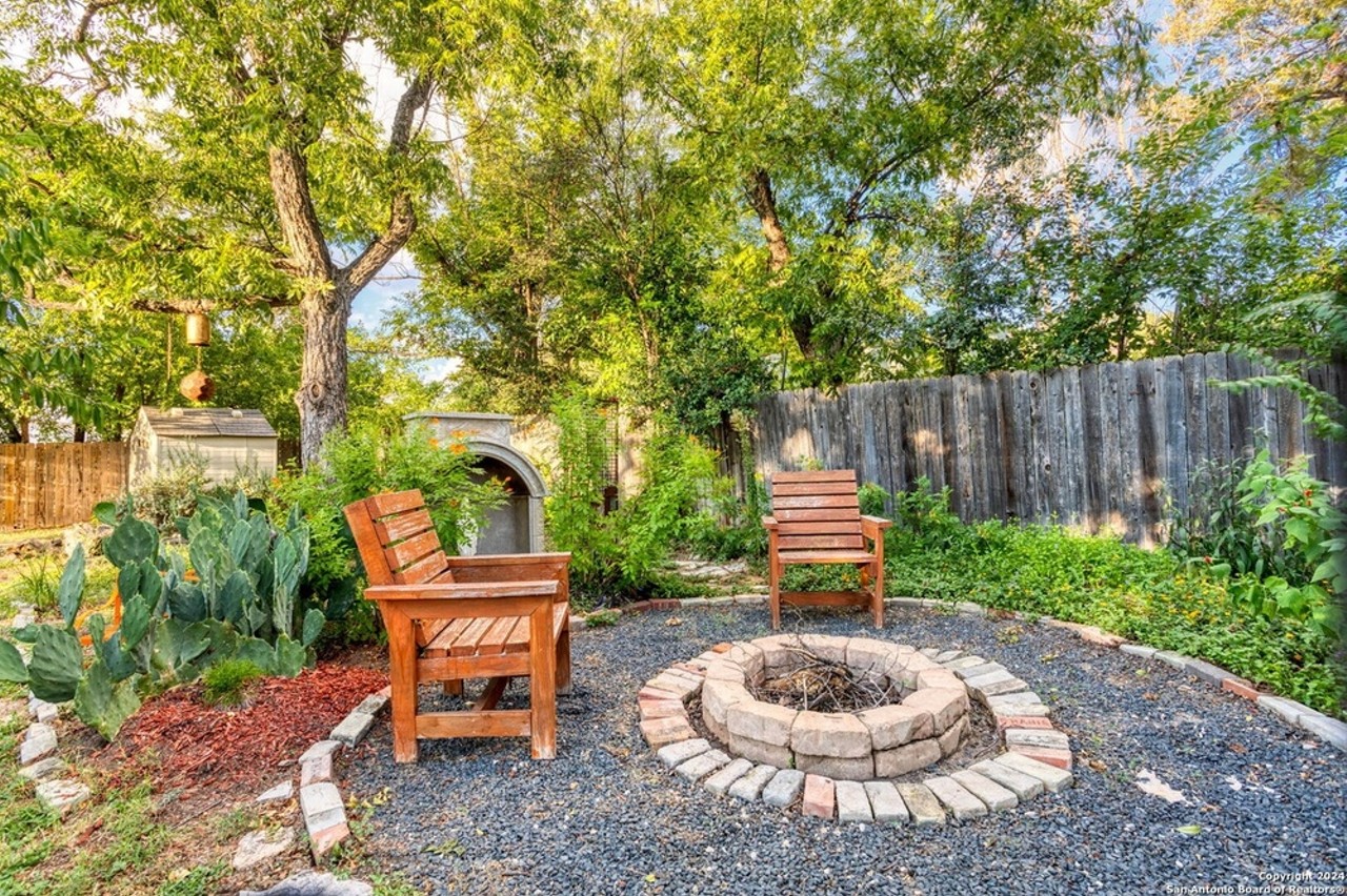 This San Antonio home for sale was once owned by a tobacco heir