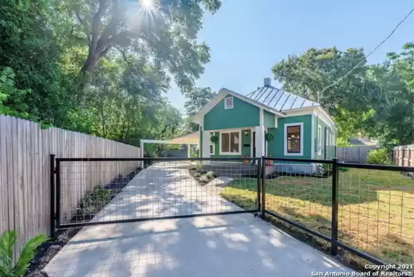 This tiny house in Lavaca is 131 years old and comes with something rare for SA: a cellar