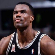David Robinson Calls Out Kawhi Leonard While Discussing Trend of Star NBA Players Forcing Trades to Bigger Markets