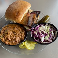Pinkerton’s brings smoked meats, decent sides and exceptional cobbler to downtown San Antonio