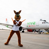 San Antonio Spurs partner with low-cost air carrier VivaAerobus on branded plane