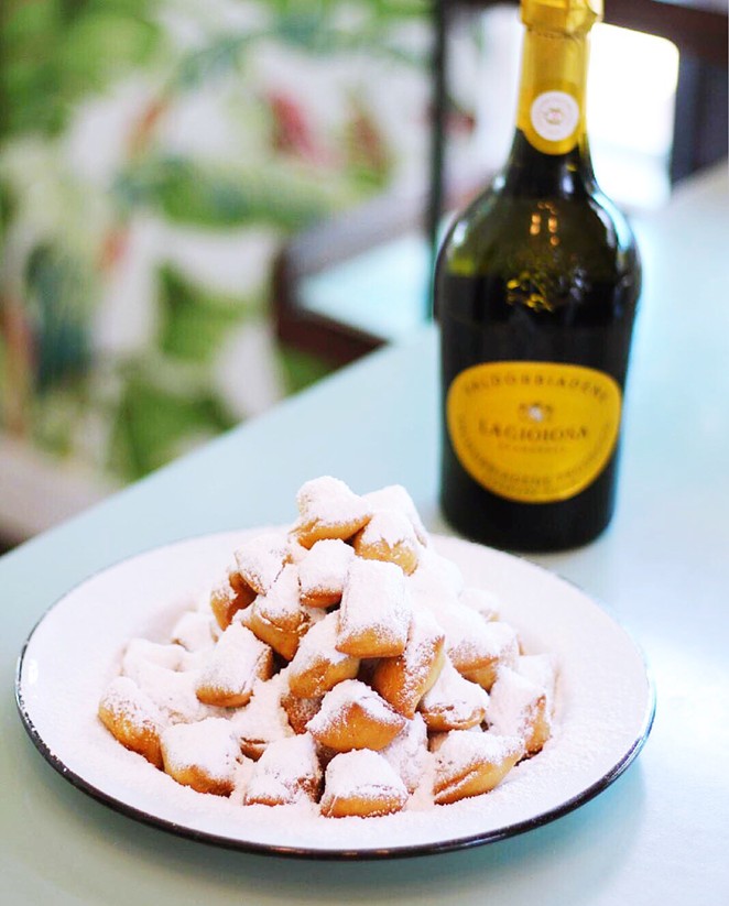 The '90s are Alive: NOLA Brunch & Beignets Planning Boozy '90s-themed Brunch Event (2)