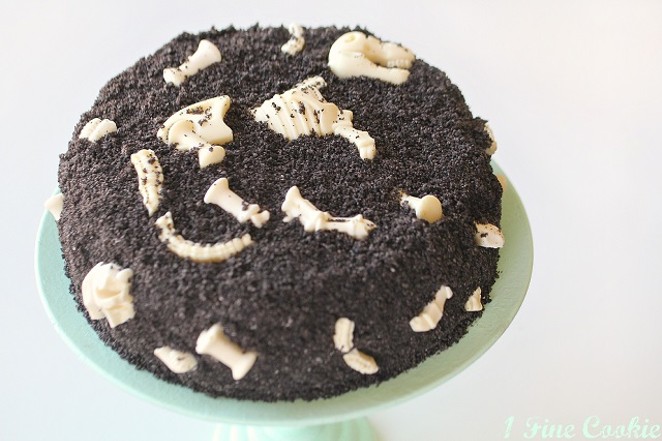 7 Dino Eats And Treats For Your 'Jurassic Park' Viewing Party