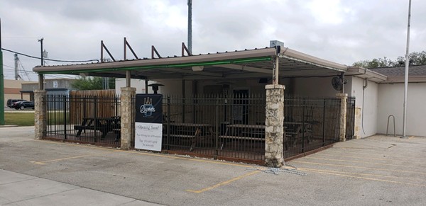 Family-friendly burger spot taking over former Big Lou's Burgers location in East San Antonio