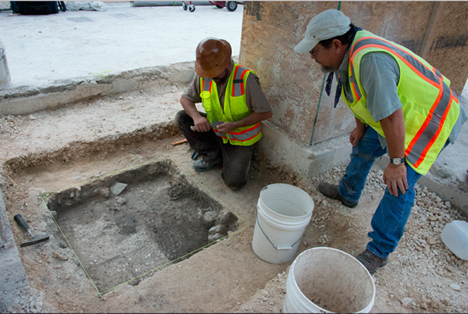 Alamo Archeologists Find More than 1,700 Artifacts in 4 Weeks (3)