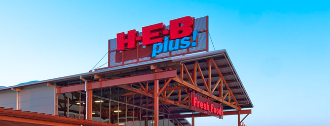 With Texas' state mandate lifted, H-E-B will now continue to "expect" customers to wear face masks while shopping. - Courtesy H-E-B