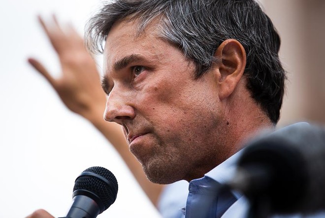 Democratic gubernatorial candidate Beto O’Rourke says the Biden administration needs to give border officials a plan for dealing with migrants after Title 42 ends. - Texas Tribune / Evan L'Roy
