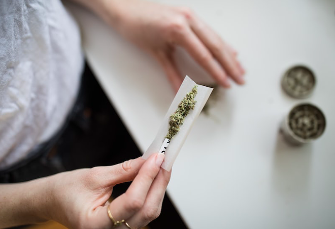 HB 218 would turn low-level pot possession into a ticketable offense. - UnSplash / Thought Catalog