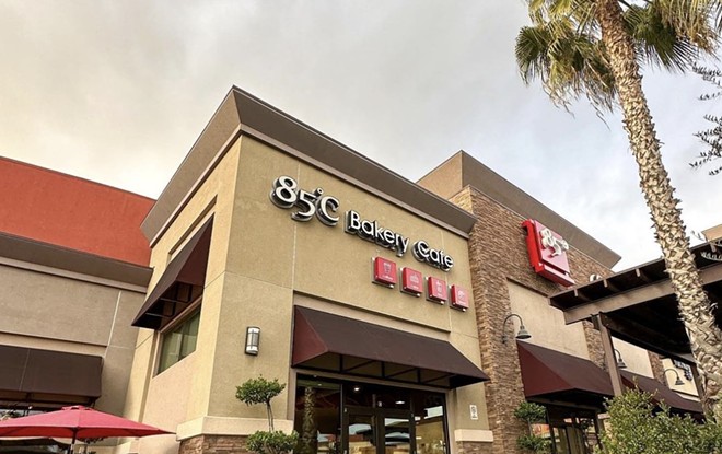 85°C Bakery Café's Buena Park, California location. - Instagram / 85cbakerycafe