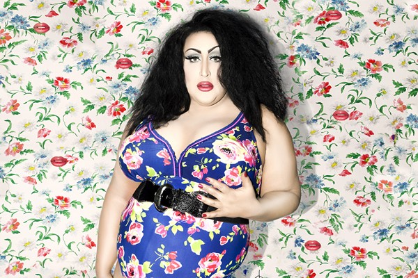 VICKY VOX PHOTOGRAPHED BY AUSTIN YOUNG