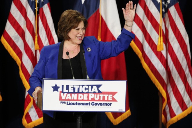 Leticia Van De Putte greets the crowd during a 2014 campaign appearance. - Courtesy Photo / Leticia Van De Putte campaign