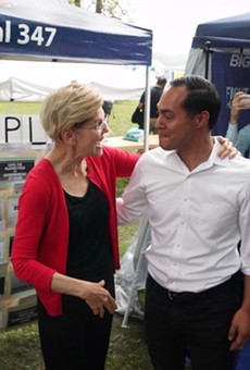 Elizabeth Warren and Julián Castro May Be Rivals — But They’re Buddies, Too