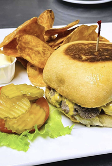 Seguin's 1838 Grill serves  burgers, sandwiches, catfish and fried shrimp.