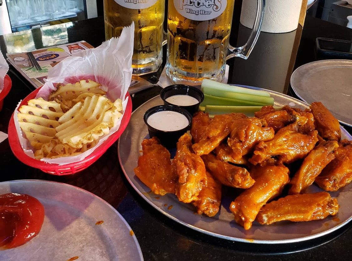 Pluckers Wing Bar