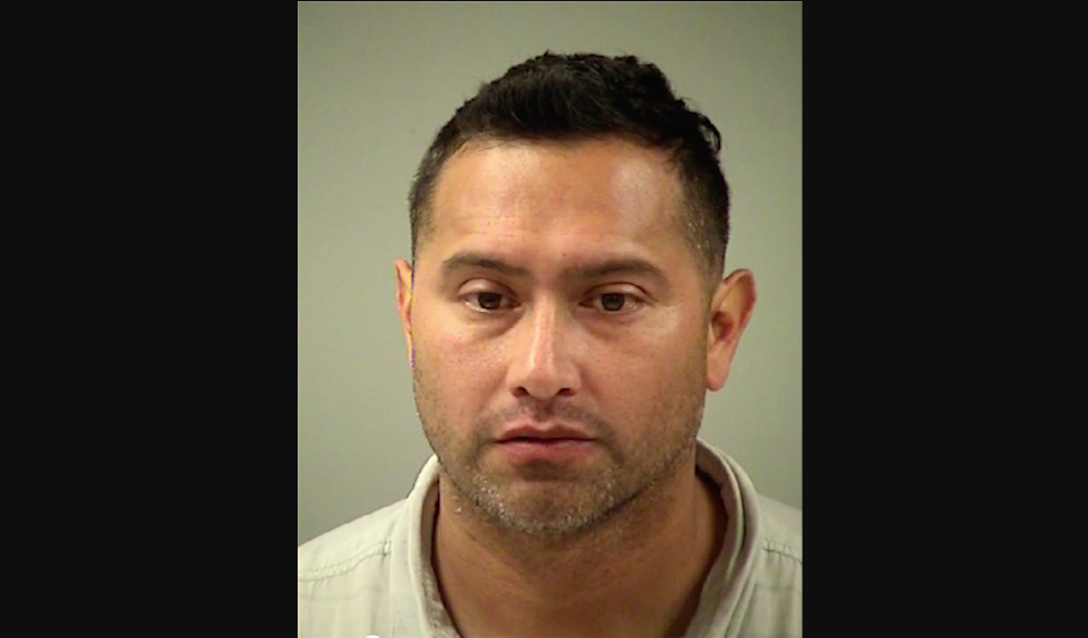 Sapd Officer Charged With Dwi After Hitting Kirby Police Officer With Truck San Antonio San