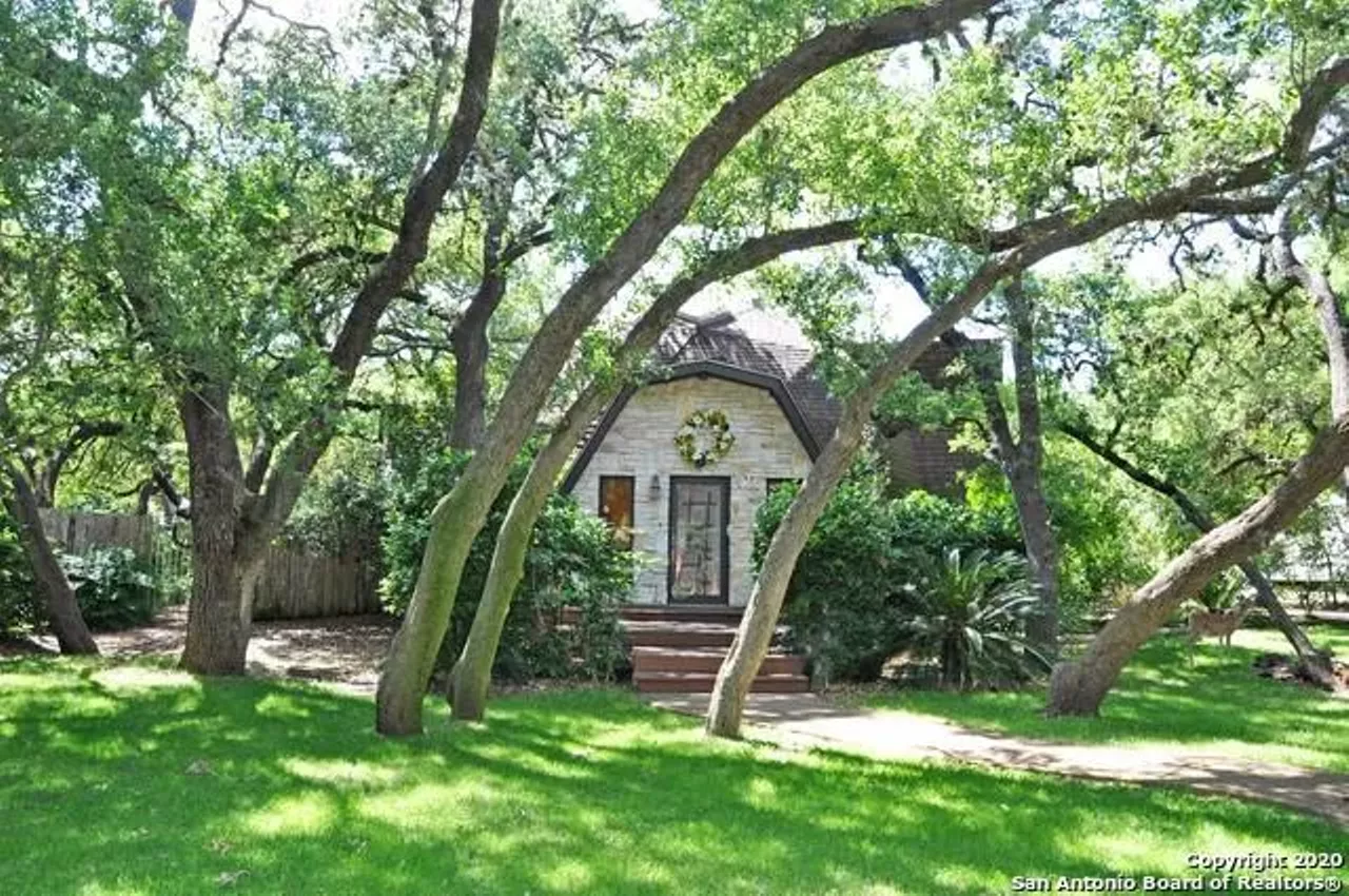 This Rare Geodesic Dome House for Sale in Northern San Antonio Is Full of  Color and Odd Angles | San Antonio | San Antonio Current