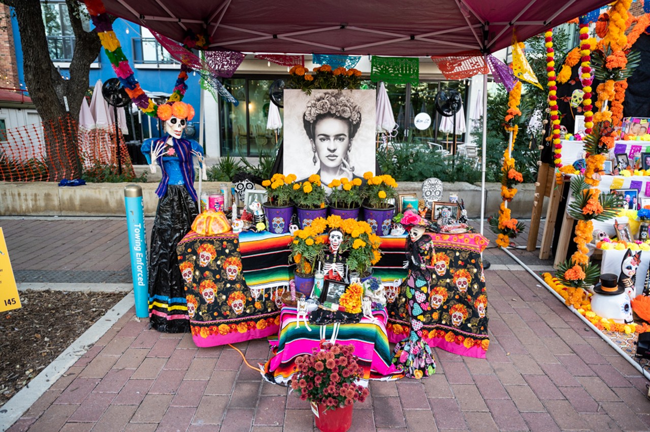 Everything we saw at the Día de los Muertos celebration at San Antonio