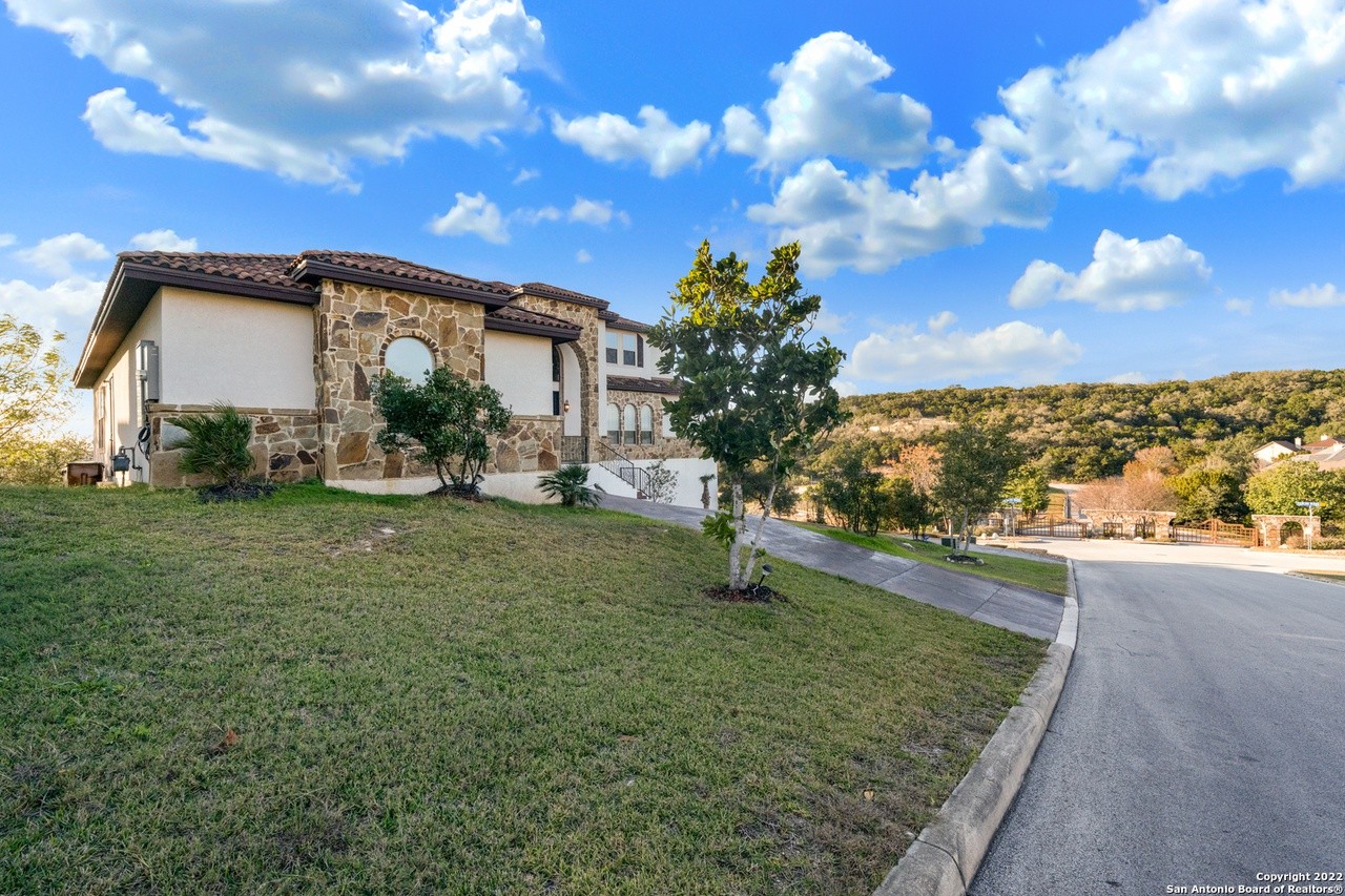 A San Antonio home with balcony views of the Hill Country has hit the market for $1.2 million