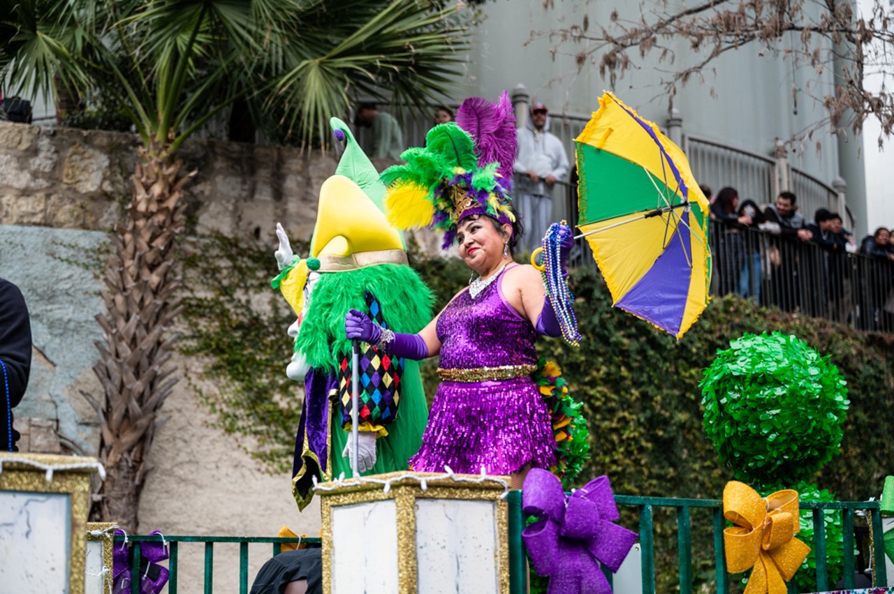 All the people we saw having fun at San Antonio's Mardi Gras River